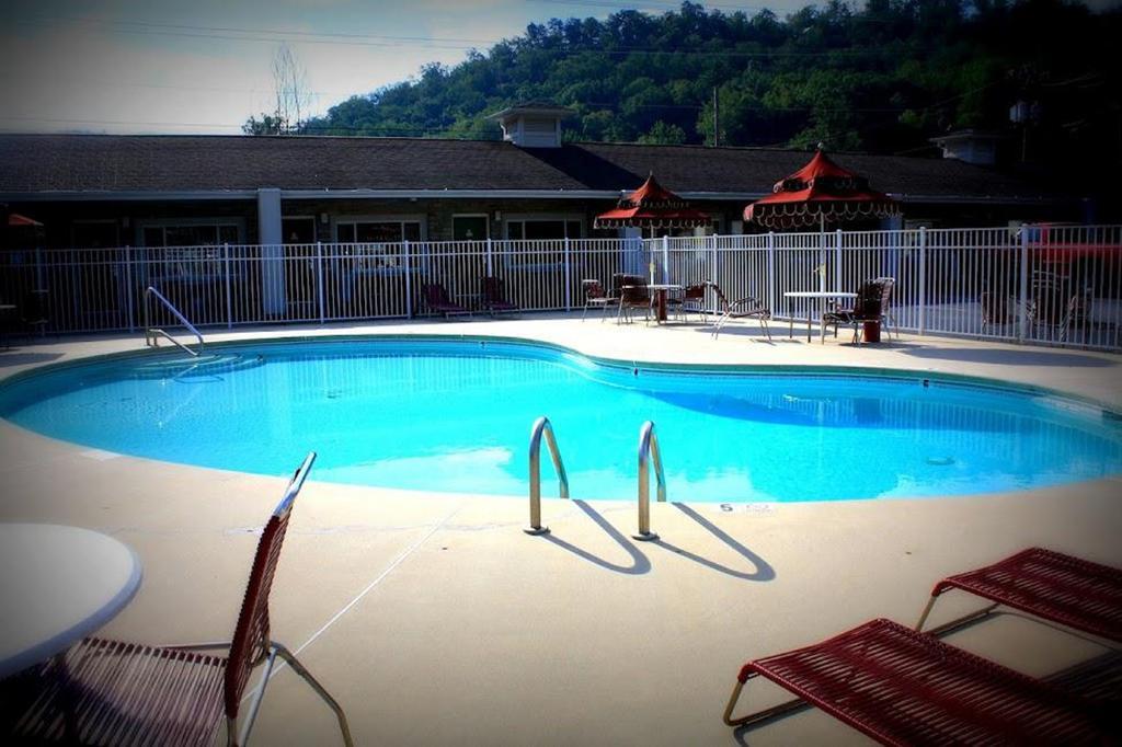Cherokee Grand Hotel Luaran gambar
