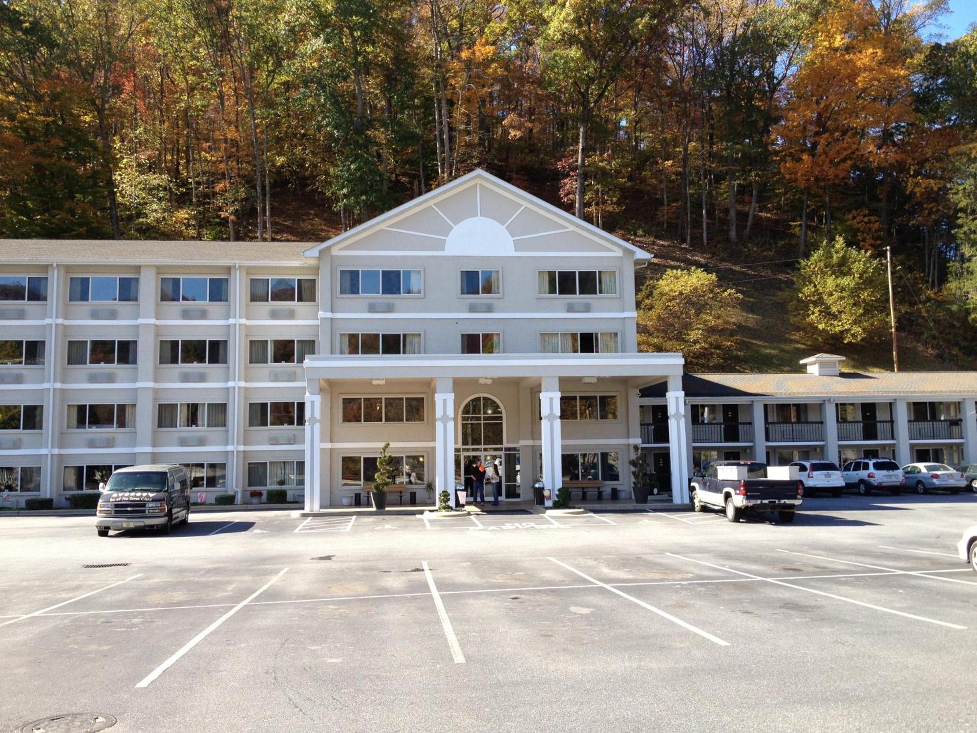 Cherokee Grand Hotel Luaran gambar