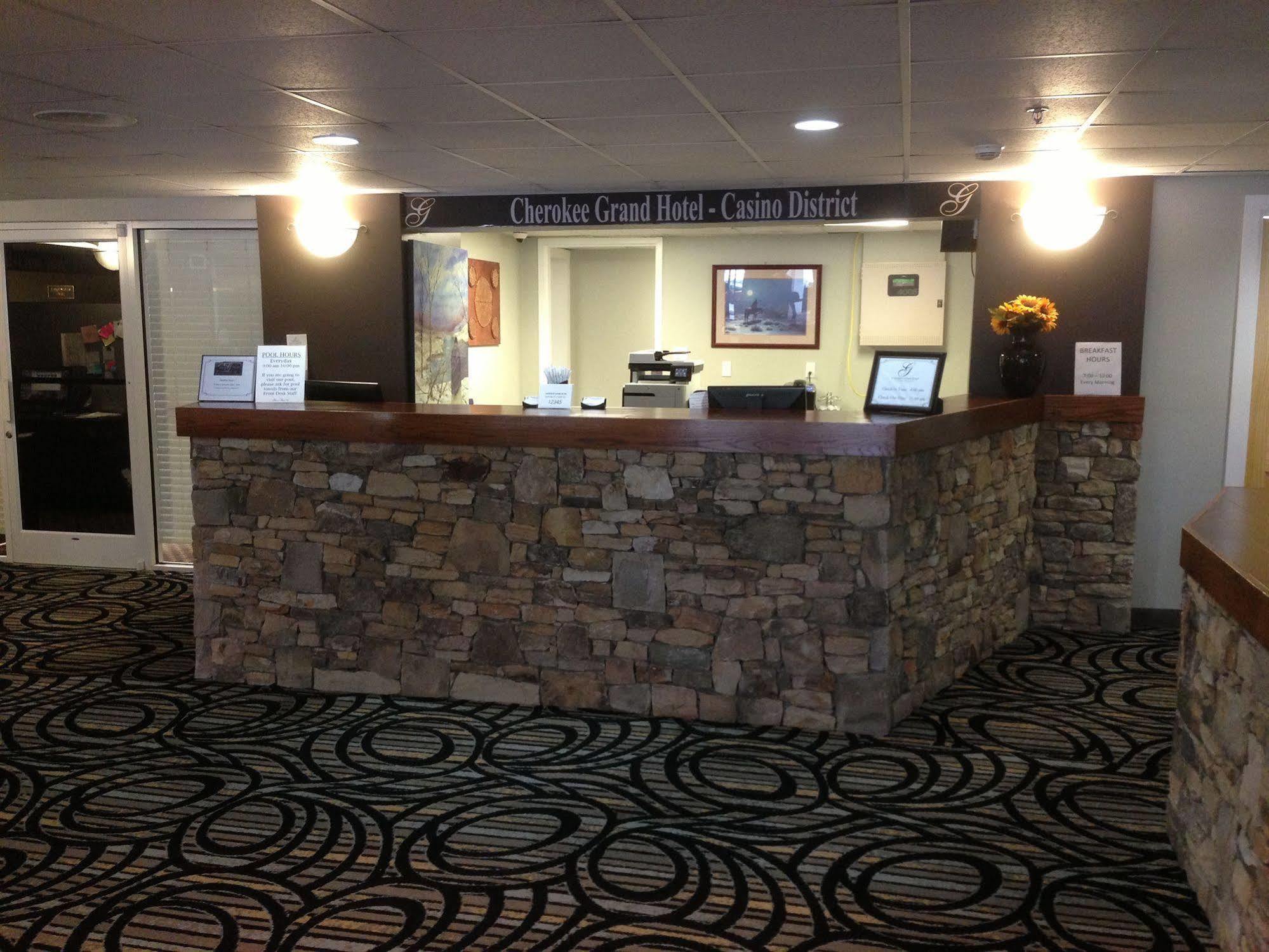 Cherokee Grand Hotel Luaran gambar